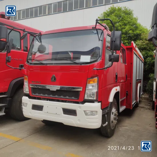 Camion speciali antincendio del veicolo resistente leggero 6*4 del carro armato di marca 10m3 di Sinotruk Howo Dongfeng